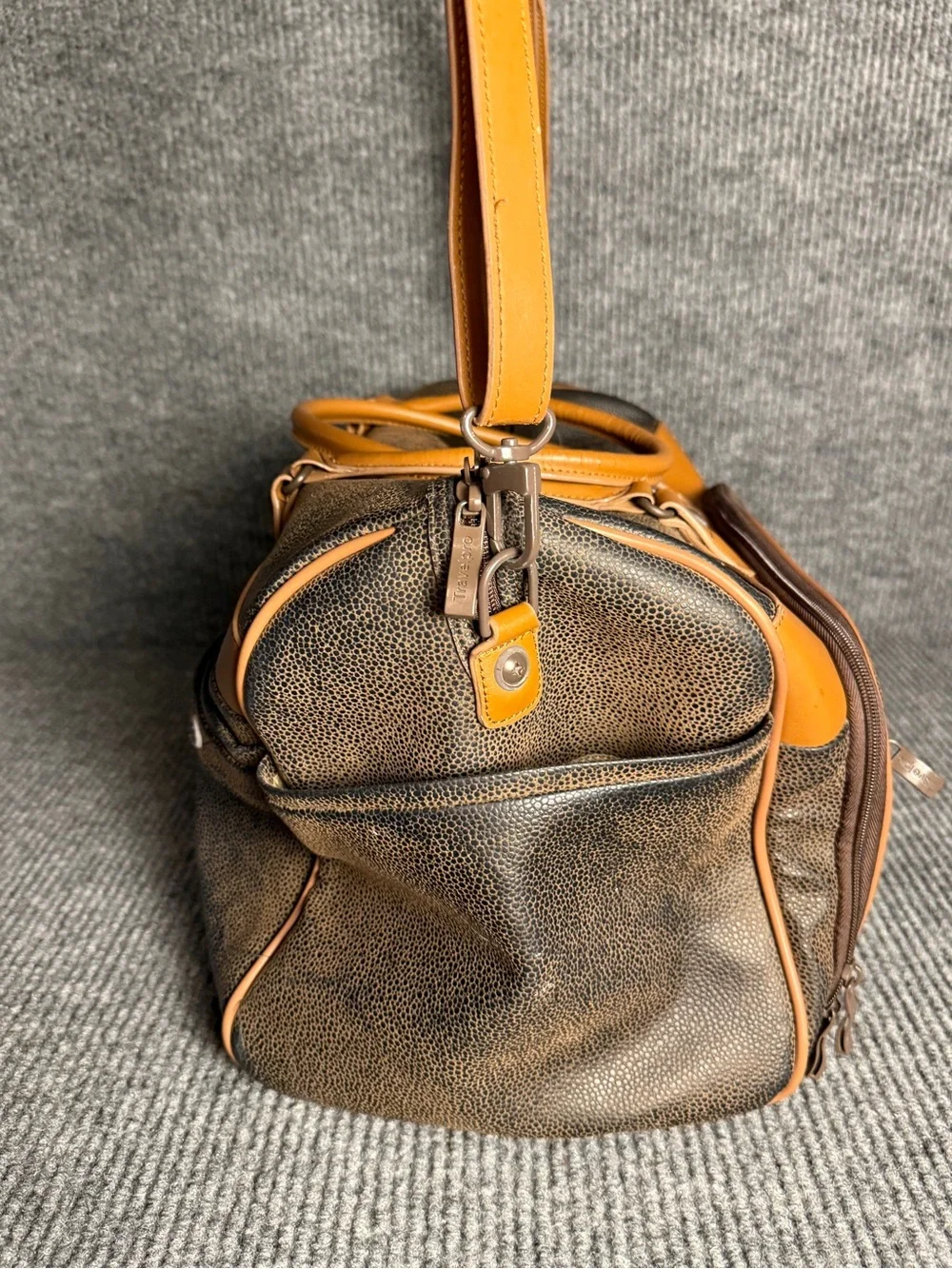 Vintage Travelpro Eiffel Tower Logo Weekender Travel Duffel Bag Brown